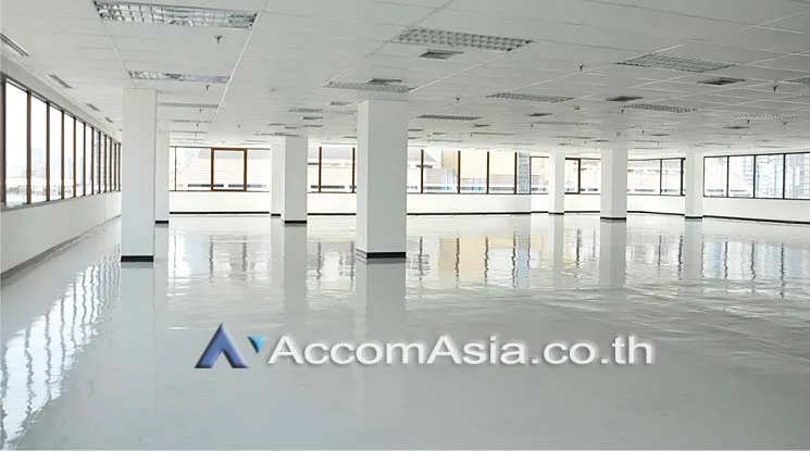 unit Office space For Rent in Silom, Bangkok  near BTS Sala Daeng (AA12145)